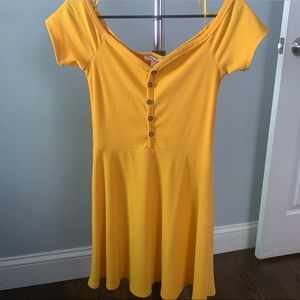Urban Heritage off shoulder summer dress